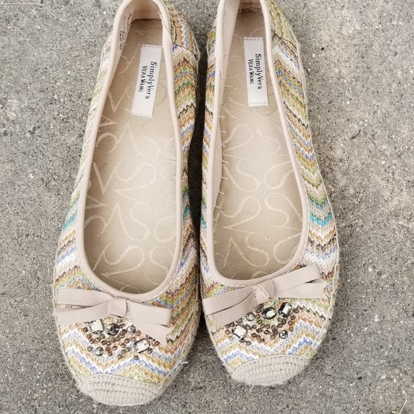 vera wang slip on shoes